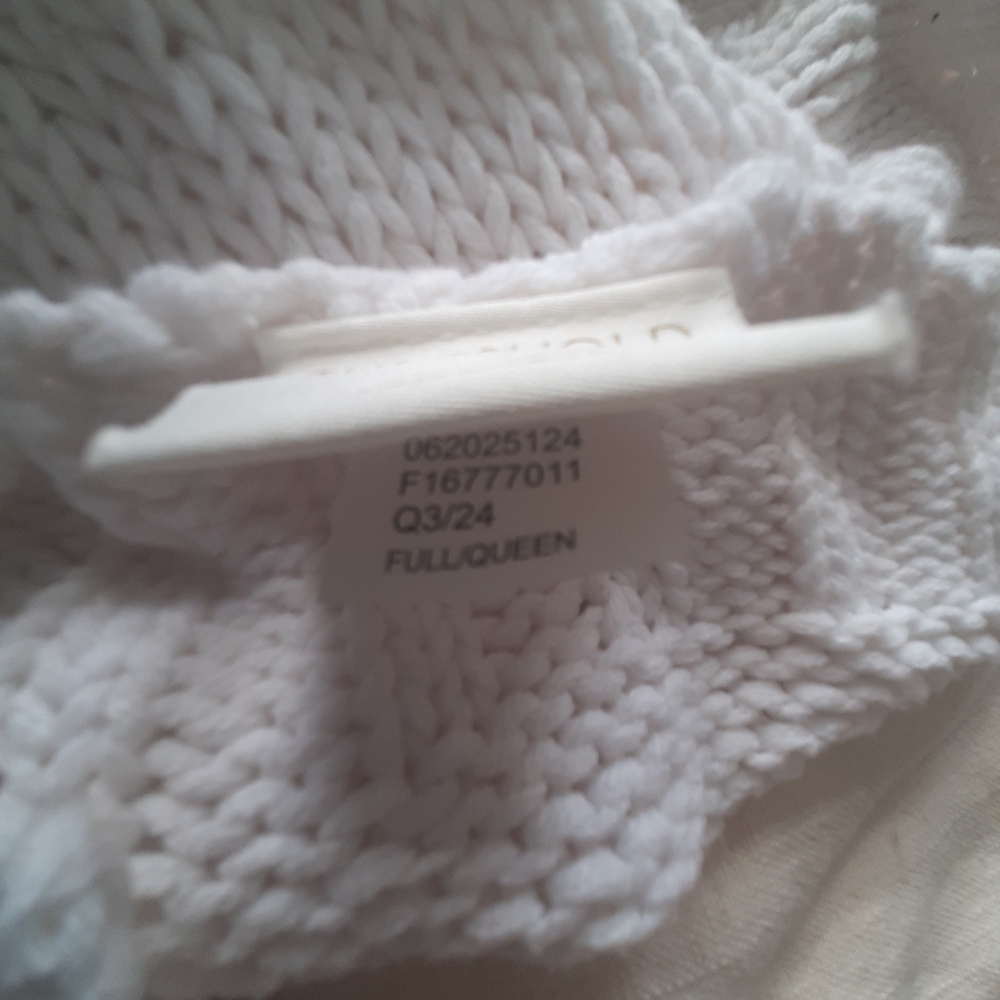 Threshold White Knit Blanket - Picture 3 of 4